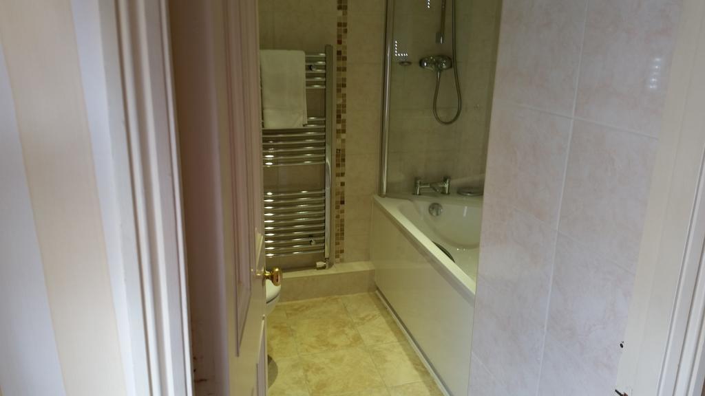 Limes Hotel Needham Market Room photo