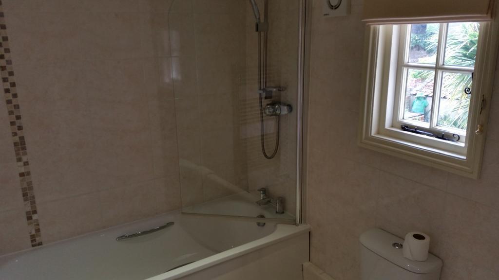 Limes Hotel Needham Market Room photo