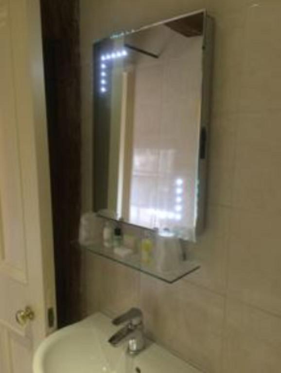 Limes Hotel Needham Market Room photo